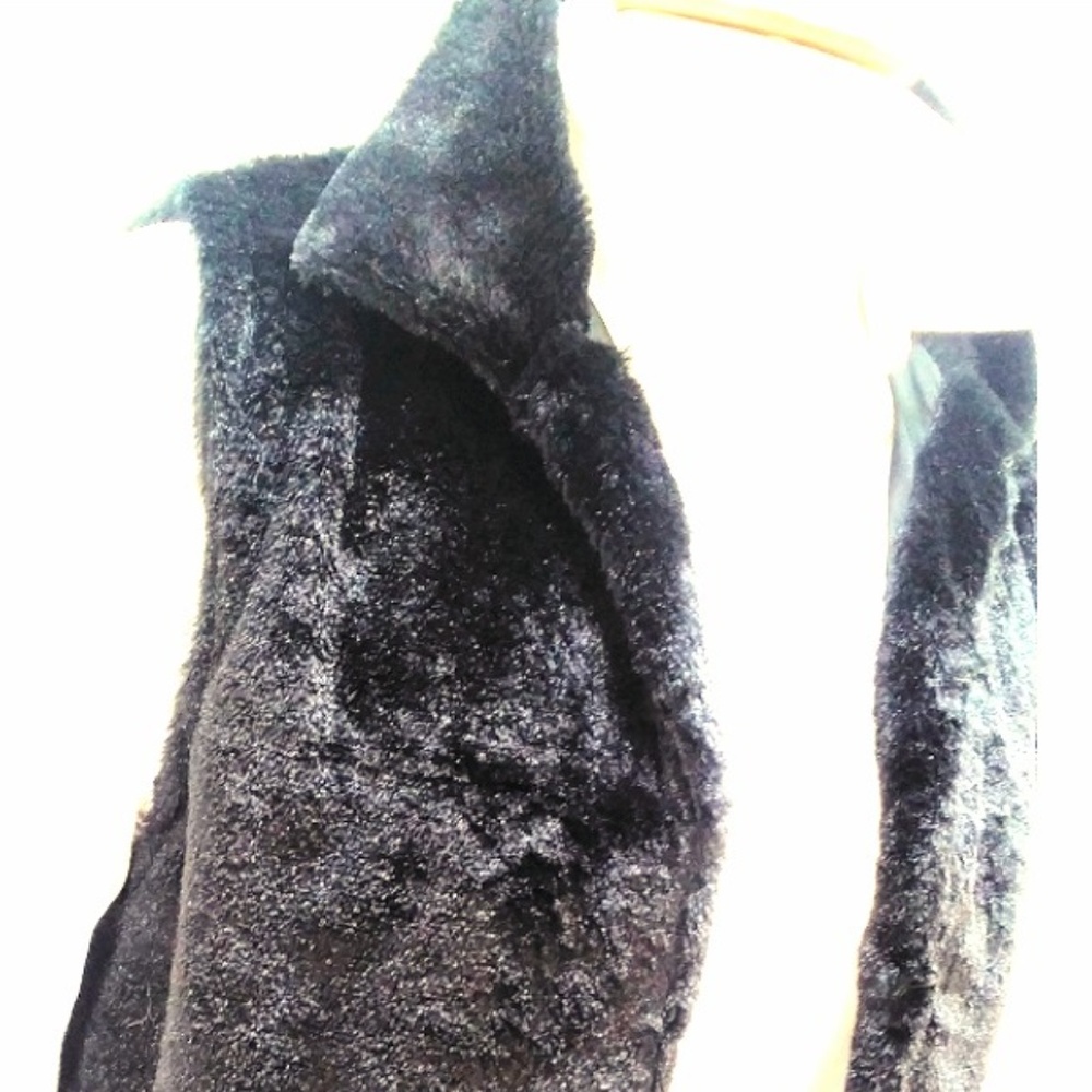Cejon Faux Fur Vest Women's M Glossy Black